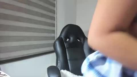 Katia online show from 03-25-26, 12:16