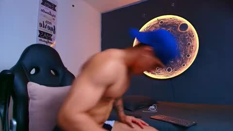 duran_dhikol1 online show from 05-22-26, 01:35