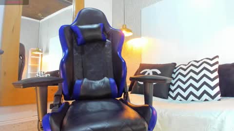 DUSAN  GREY online show from 03-03-26, 03:56