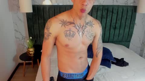 Dustin Sonne online show from 02-07-25, 06:45