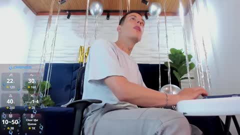 Dustin Sonne online show from 03-06-25, 04:08