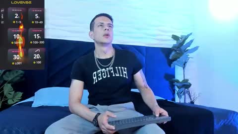 Dustin Sonne online show from 11-09-25, 03:38