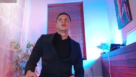 Dustin Sonne online show from 01-19-26, 03:43