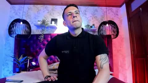 Snapshot of dustin_sonne chatting on 03-08-26, 03:54 Dustin Sonne online show from 03-08-26, 03:54