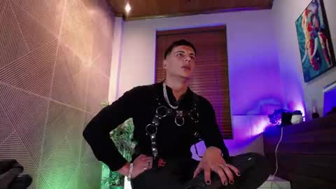 Snapshot of dustin_sonne chatting on 07-03-26, 03:46 Dustin Sonne online show from 07-03-26, 03:46
