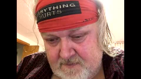 Snapshot of dustyballzer chatting on 01-02-25, 12:02 Dusty online show from 01-02-25, 12:02