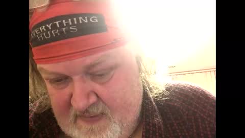 Snapshot of dustyballzer chatting on 01-04-25, 01:52 Dusty online show from 01-04-25, 01:52