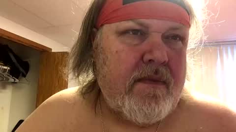 Snapshot of dustyballzer chatting on 01-08-25, 03:39 Dusty online show from 01-08-25, 03:39