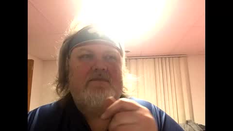 Snapshot of dustyballzer chatting on 01-09-25, 12:57 Dusty online show from 01-09-25, 12:57