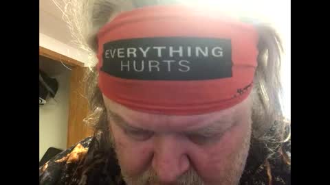 Snapshot of dustyballzer chatting on 01-09-25, 10:20 Dusty online show from 01-09-25, 10:20