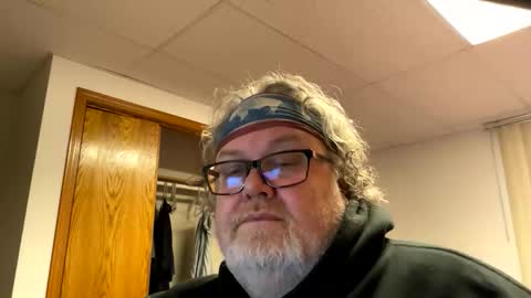 Snapshot of dustyballzer chatting on 04-24-26, 02:52 Dusty online show from 04-24-26, 02:52