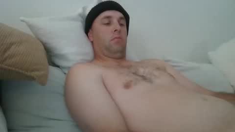 Snapshot of dustyroy09 chatting on 04-01-26, 11:57 dustyroy09 online show from 04-01-26, 11:57