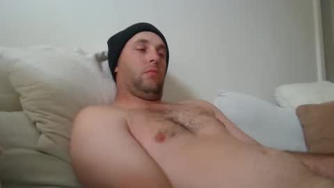Snapshot of dustyroy09 chatting on 04-21-26, 06:52 dustyroy09 online show from 04-21-26, 06:52