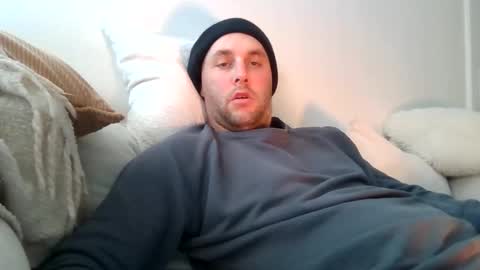 Snapshot of dustyroy09 chatting on 05-25-26, 06:08 dustyroy09 online show from 05-25-26, 06:08