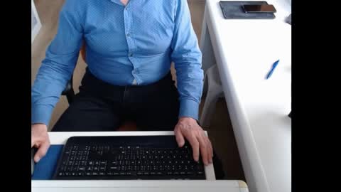 dutchpornking2 online show from 03-06-26, 07:49