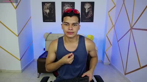 Snapshot of dwayne_brown chatting on 02-01-25, 07:23 dwayne_brown online show from 02-01-25, 07:23