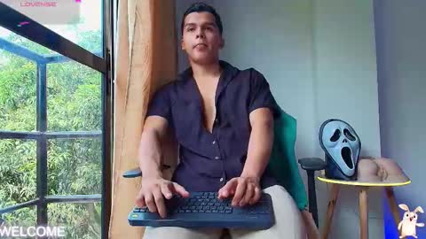 dwayne_brown online show from 10-26-25, 02:12