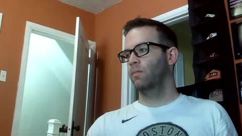 Snapshot of dweav240 chatting on 07-13-26, 04:32 dweav240 online show from 07-13-26, 04:32