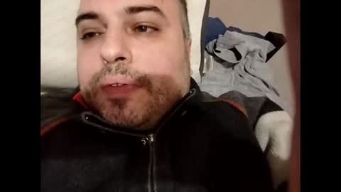Snapshot of dwizziz chatting on 04-19-26, 03:28 Ivan online show from 04-19-26, 03:28