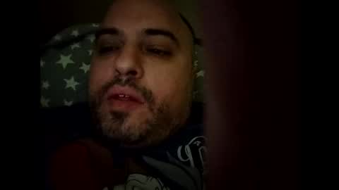 Snapshot of dwizziz chatting on 05-17-26, 01:03 Ivan online show from 05-17-26, 01:03