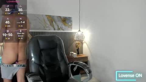 Snapshot of dyla_n18_ chatting on 05-07-26, 08:47 dyla_n18_ online show from 05-07-26, 08:47