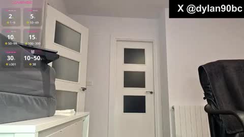 Snapshot of dylan_90 chatting on 09-16-25, 06:09 dylan online show from 09-16-25, 06:09