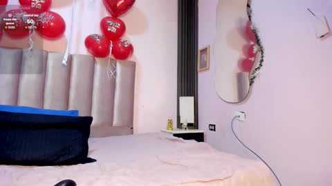 Snapshot of dylan_and_kim chatting on 02-15-26, 12:25 dylan_and_kim online show from 02-15-26, 12:25