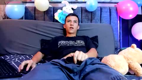 Snapshot of dylan_scott20 chatting on 03-28-26, 12:49 dylan_scott20 online show from 03-28-26, 12:49