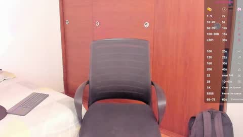 Bryan model independient online show from 02-02-25, 11:11