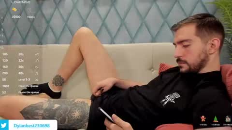 Snapshot of dylan_starxx chatting on 07-04-26, 03:07 Dylan online show from 07-04-26, 03:07