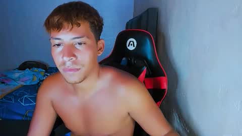 Snapshot of dylan_yvt chatting on 03-04-26, 12:27 yohe online show from 03-04-26, 12:27