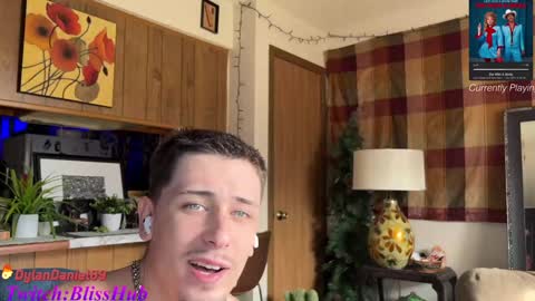 Dylan Daniel 7.8 online show from 01-02-25, 06:34