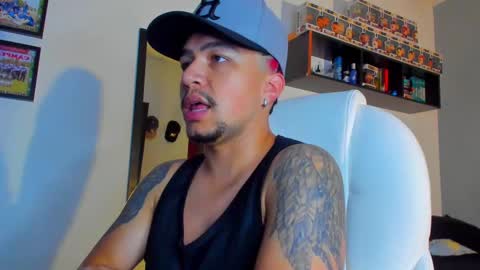   online show from 09-18-25, 04:20