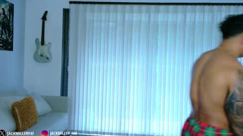 Snapshot of dylanrivera_ chatting on 10-27-25, 12:09 Dylan Rivera online show from 10-27-25, 12:09