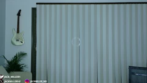 Snapshot of dylanrivera_ chatting on 12-16-25, 11:21 Dylan Rivera online show from 12-16-25, 11:21