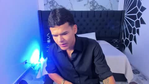 dylanroyce_ online show from 03-04-26, 11:38