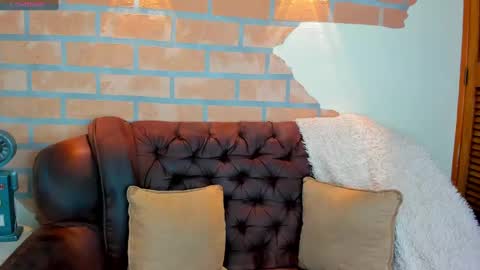 Snapshot of dylanstonne1 chatting on 09-20-25, 12:00 D Y L A N online show from 09-20-25, 12:00