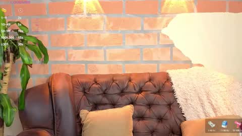 Snapshot of dylanstonne1 chatting on 09-30-25, 11:32 D Y L A N online show from 09-30-25, 11:32