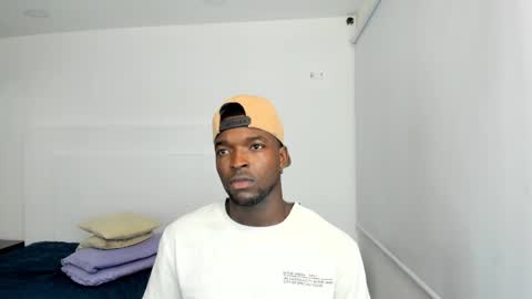 Dylan Taylor online show from 01-28-25, 08:57