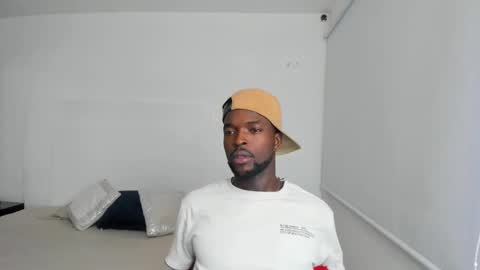 Dylan Taylor online show from 03-08-25, 01:50