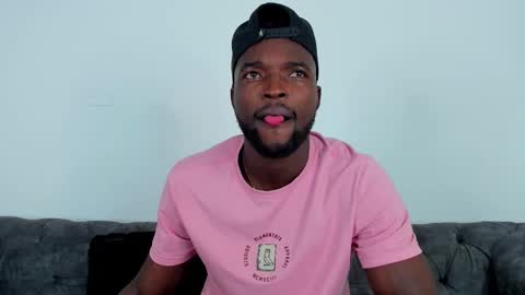 Dylan Taylor online show from 10-27-25, 04:16