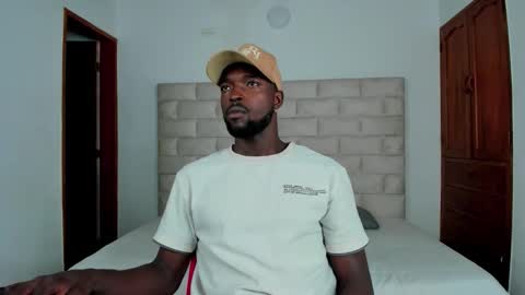 Dylan Taylor online show from 11-12-25, 12:38