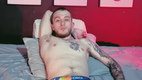 ---DYLAN--- online show from 03-04-26, 02:06