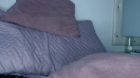 Snapshot of dylanxfun chatting on 07-30-26, 06:45 dylanxfun online show from 07-30-26, 06:45
