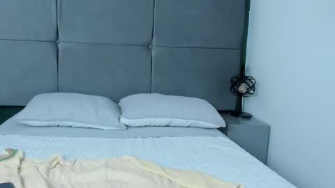 dymoni222 online show from 02-20-25, 02:02