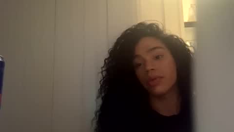 Snapshot of dynasty313 chatting on 01-19-25, 09:45 Dynasty online show from 01-19-25, 09:45