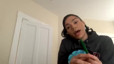 Snapshot of dynasty313 chatting on 02-25-25, 07:25 Dynasty online show from 02-25-25, 07:25