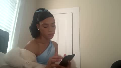 Snapshot of dynasty313 chatting on 03-06-25, 04:28 Dynasty online show from 03-06-25, 04:28