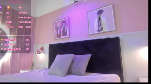 Snapshot of dyvis_22 chatting on 01-02-25, 11:38 Juana online show from 01-02-25, 11:38