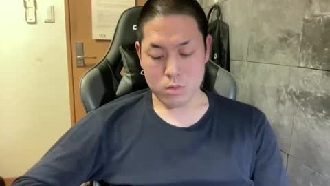 Snapshot of dzien362416 chatting on 12-22-24, 04:17 dzien362416 online show from 12-22-24, 04:17